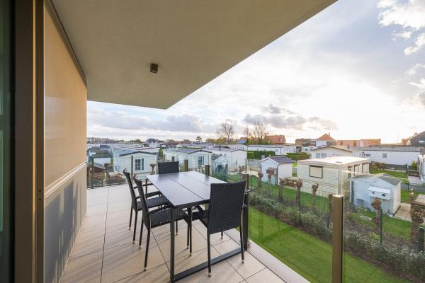Licht appartement met zonnig terras vlakbij zee in Middelkerke - thumbnail 1