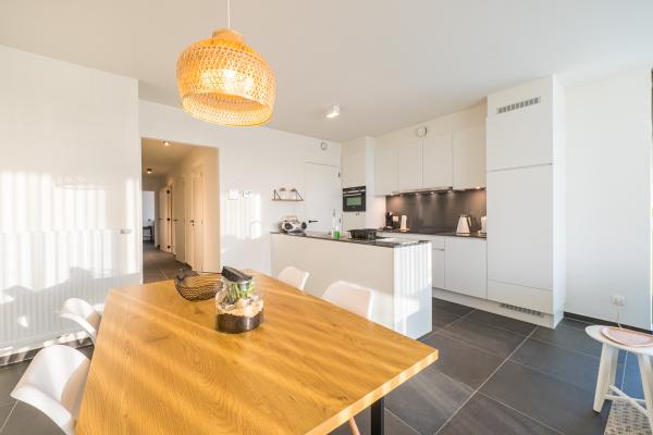 Licht appartement met zonnig terras vlakbij zee in Middelkerke - thumbnail 6
