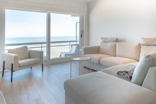 Luxe appartement op de 8e verdieping met panoramisch zeezicht in Middelkerke - thumbnail 2
