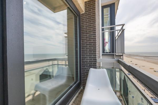Centraal gelegen luxueus appartement met zeezicht in Middelkerke - thumbnail 6