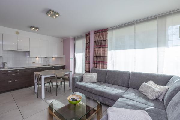 Centraal gelegen hoekappartement voor 6 personen in Middelkerke - thumbnail 1