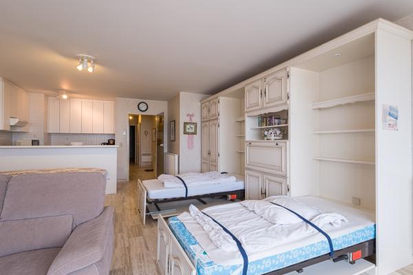 Charmant appartement met zeezicht in hartje Middelkerke voor 8 personen - thumbnail 6