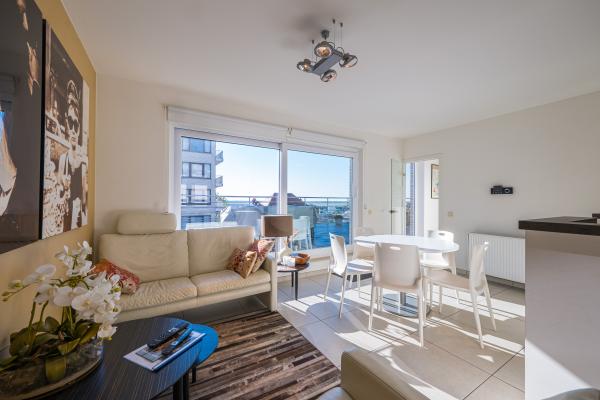 Penthouse Middelkerke: 2 terrassen vlakbij zee, 4 personen - thumbnail 4