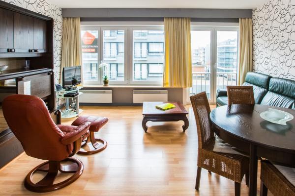 Licht appartement op de 6e verdieping met weids zeezicht in Middelkerke - thumbnail 2
