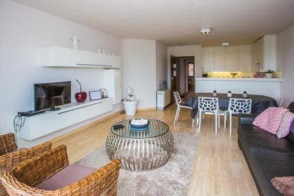 Licht appartement voor 6 personen met terras op 47 meter van de zee in Middelkerke - thumbnail 3
