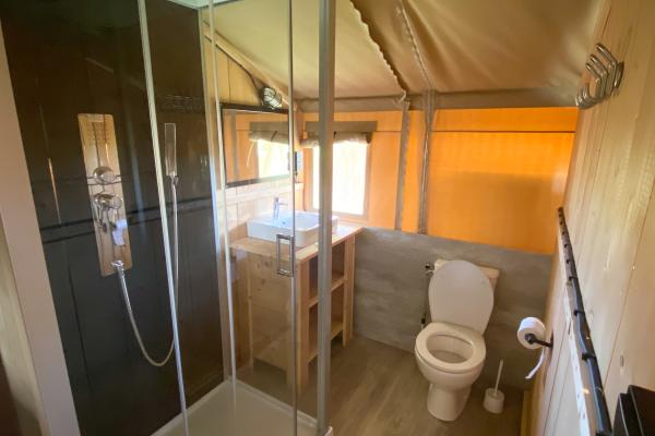 Safarilodge op vakantiepark Drentheland voor 6 personen - thumbnail 5