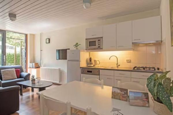 Knusse gezinsbungalow in het groen van Heesch, nabij centrum - thumbnail 5