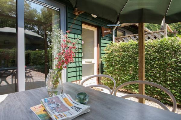Knusse gezinsbungalow in het groen van Heesch, nabij centrum - thumbnail 4