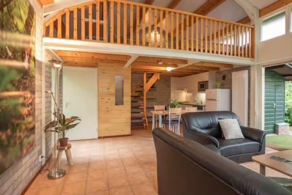 Romantisch vakantiehuis met slaapvide in het groene hart van Brabant - thumbnail 4