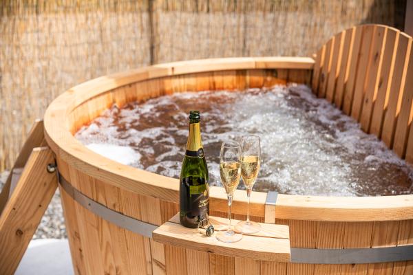 Drie sfeervolle vakantiewoningen met sauna en hottub op rustig Twents erf - thumbnail 5