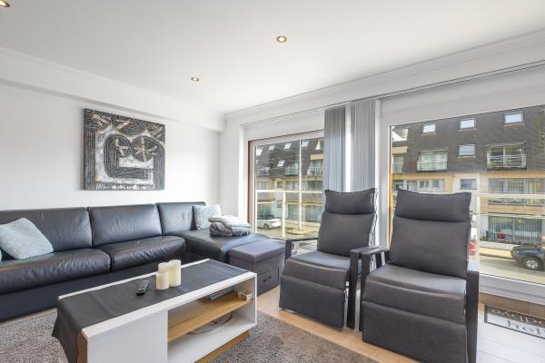 Centraal gelegen stijlvol appartement in Middelkerke met terras - thumbnail 3