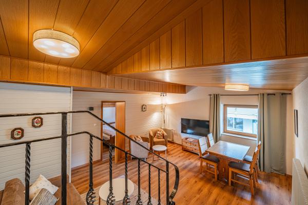 Knus Tiroler appartement in Söll, 270m van de skipiste - thumbnail 6