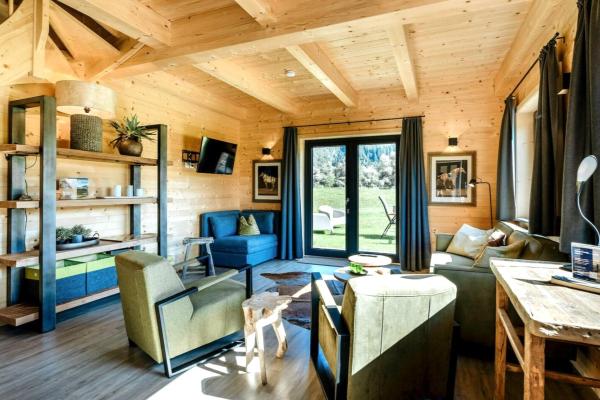 Chalet met Sunshower en panoramisch uitzicht op bergen en de Gail in Rattendorf - thumbnail 2