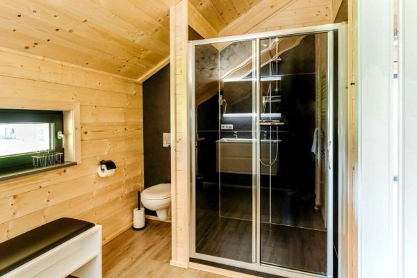 Chalet met Sunshower en panoramisch uitzicht op bergen en de Gail in Rattendorf - thumbnail 6