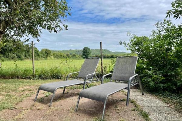 Romantisch vakantiehuis met omheinde tuin in het Gelderse platteland bij Spijk - thumbnail 5