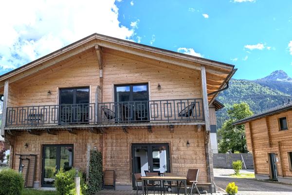 Vrijstaand chalet aan de piste in Rattendorf, 100m van de skilift - thumbnail 1