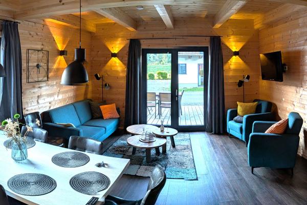 Vrijstaand chalet aan de piste in Rattendorf, 100m van de skilift - thumbnail 2