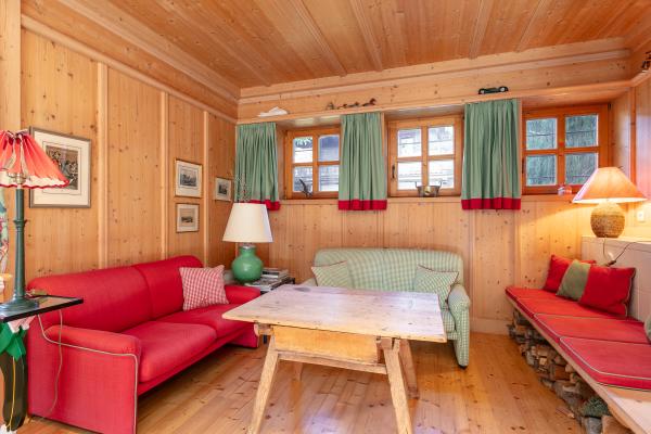 Vrijstaand chalet voor 8 personen met sauna op 700m van de Hahnenkammbahn - thumbnail 6