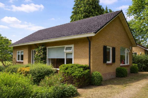 Landelijk vakantiehuis met weids uitzicht in de Achterhoek - thumbnail 1