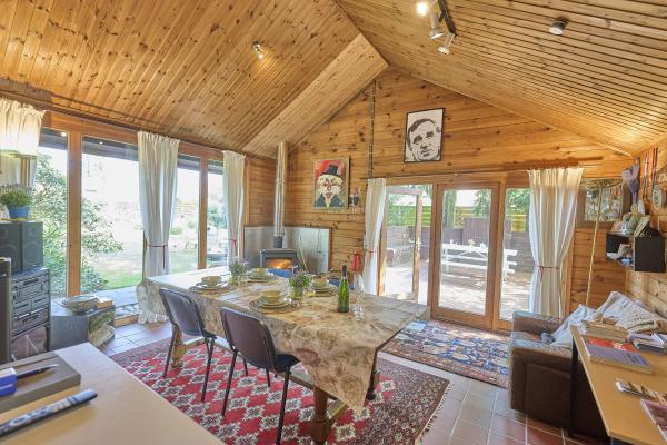 Knus houten chalet voor 2 in de bossen van Kasterlee - thumbnail 3
