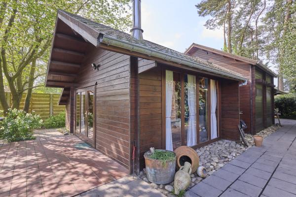 Knus houten chalet voor 2 in de bossen van Kasterlee - thumbnail 2
