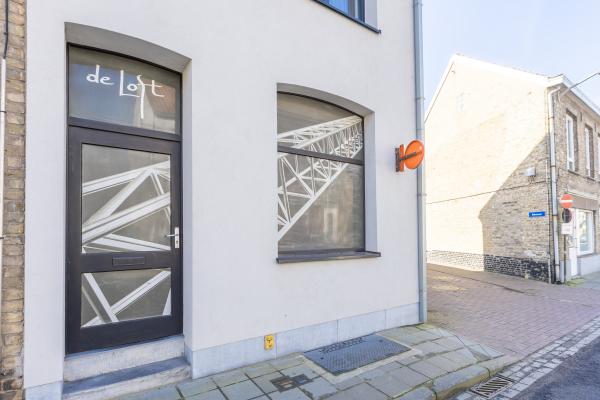 Moderne stadswoning in hartje Veurne, op 110m van het centrum - thumbnail 1