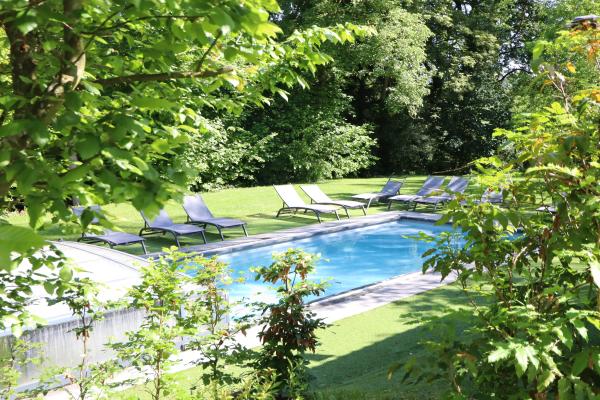 Kasteel in Nassogne voor 24 personen met buitenzwembad - thumbnail 2
