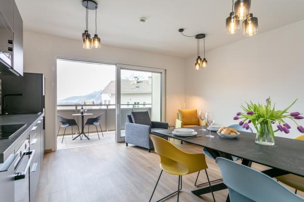 Ruim modern appartementencomplex in hartje Jenbach, vlakbij skilift en station - thumbnail 2