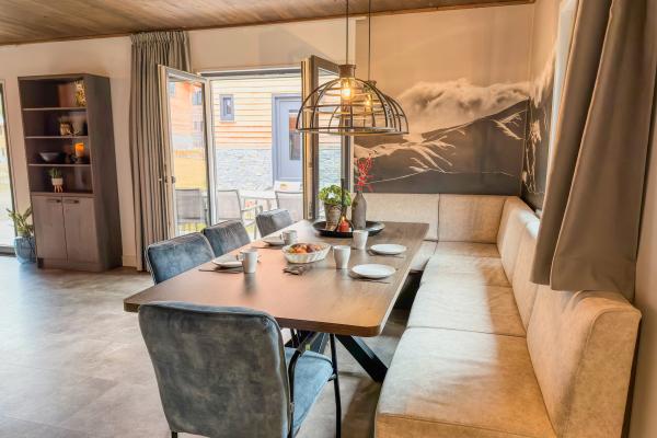 Luxe chalet aan de Afritzer See met panoramisch uitzicht op bergen en meer - thumbnail 5