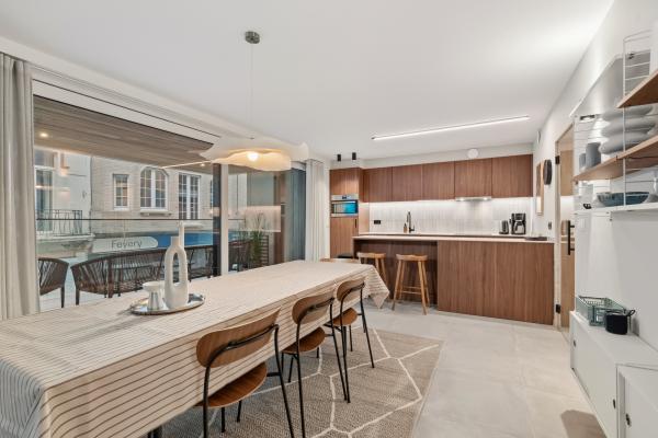 Ruim nieuwbouwappartement voor 7 personen midden in Blankenberge, vlakbij zee - thumbnail 4