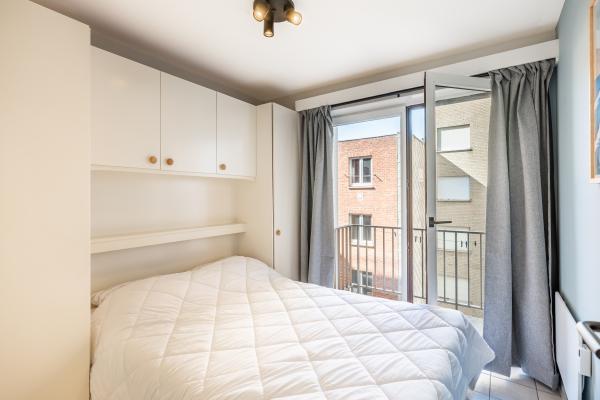 Zonovergoten appartement met zeezicht in het hart van Koksijde - thumbnail 5