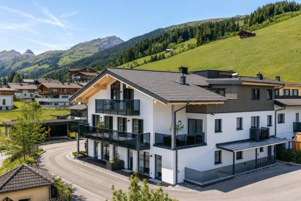 Droomappartement direct aan de piste in Hinterglemm met sauna - thumbnail 1
