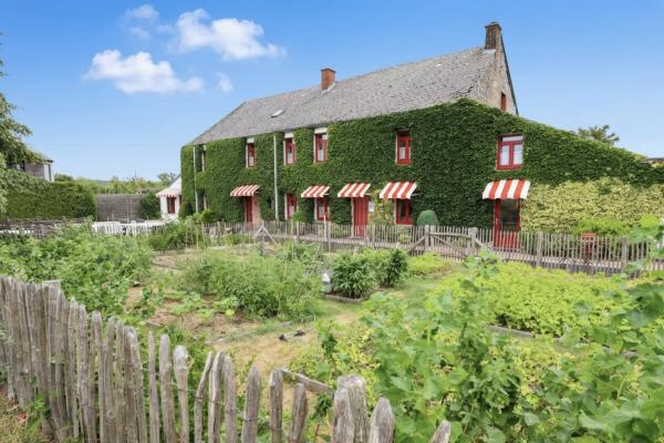 14-persoons groepshuis met sauna op het platteland bij Couvin - thumbnail 1