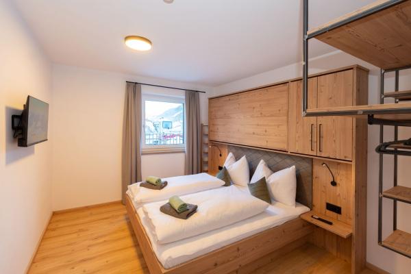 Ski-in ski-out appartement in Hinterglemm met sauna en bergzicht voor 8 personen - thumbnail 4