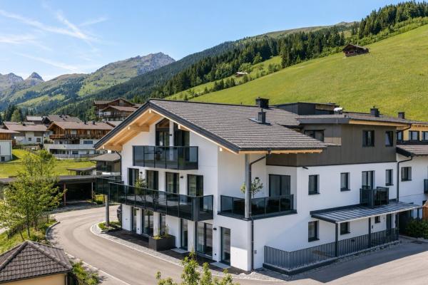Ski-in appartement met privésauna in Hinterglemm - thumbnail 1
