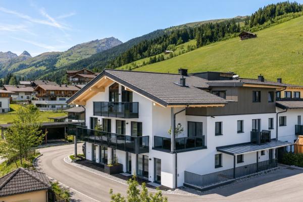 Piste-appartement met sauna in Hinterglemm voor 5 personen - thumbnail 1
