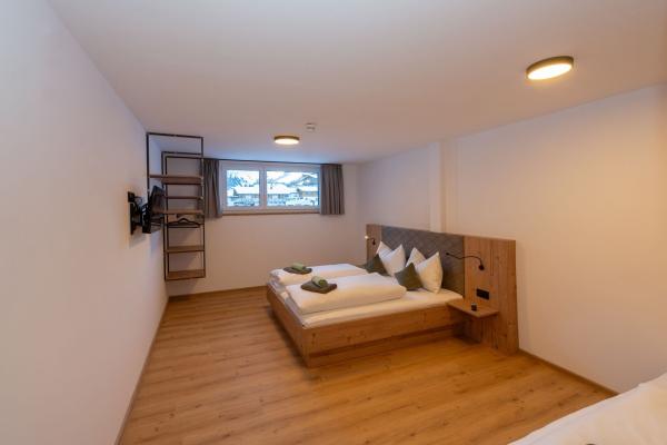 Sfeervol appartement direct aan de piste in Hinterglemm voor 9 personen - thumbnail 4
