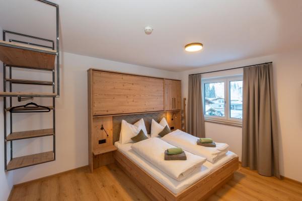 Sfeervol appartement direct aan de piste in Hinterglemm voor 9 personen - thumbnail 3