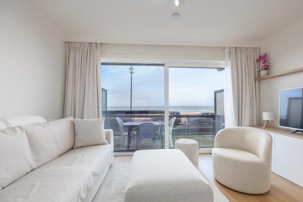 Stijlvol zeezicht appartement in Middelkerke – Gelijkvloers voor 4 personen - thumbnail 2