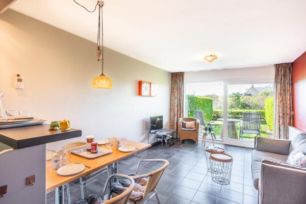 Duinappartement met privétuintjes op 200 meter van het strand in Sint-Idesbald - thumbnail 2