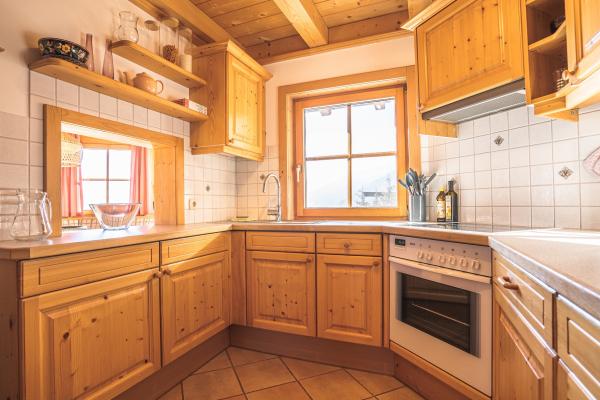 Ruim chaletappartement voor 8 met panoramisch uitzicht op de Hohe Tauern - thumbnail 4