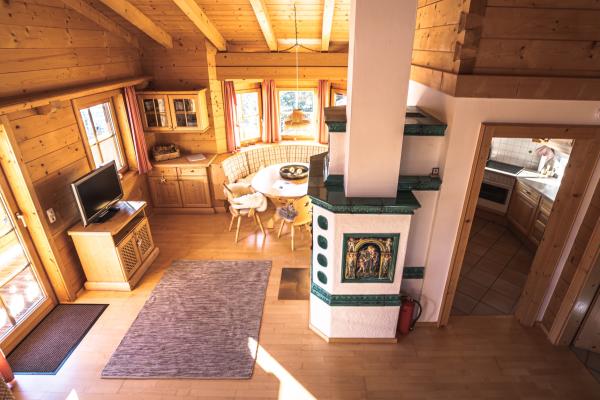 Ruim chaletappartement voor 8 met panoramisch uitzicht op de Hohe Tauern - thumbnail 2