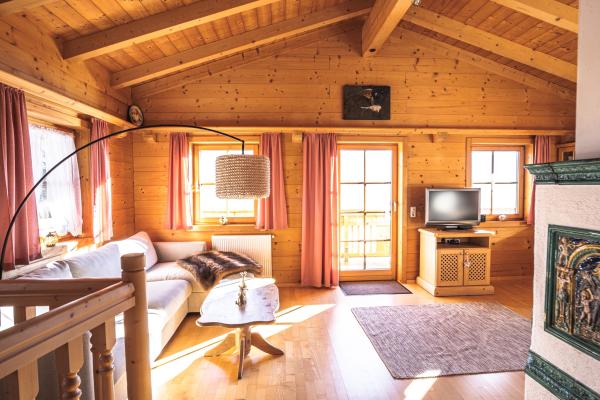Ruim chaletappartement voor 8 met panoramisch uitzicht op de Hohe Tauern - thumbnail 3