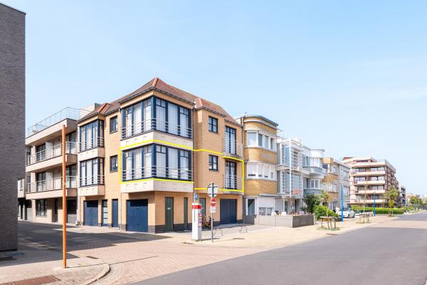 Op 300 m van zee: 4-persoonsappartement in hartje Koksijde - thumbnail 6