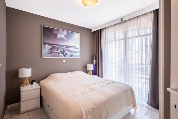 Op 300 m van zee: 4-persoonsappartement in hartje Koksijde - thumbnail 5