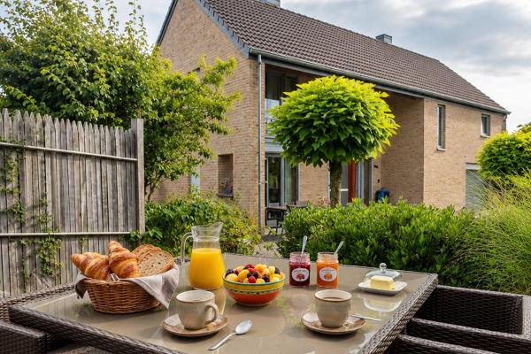 Vrijstaande villa met grote tuin voor 6 personen in Durbuy - thumbnail 2