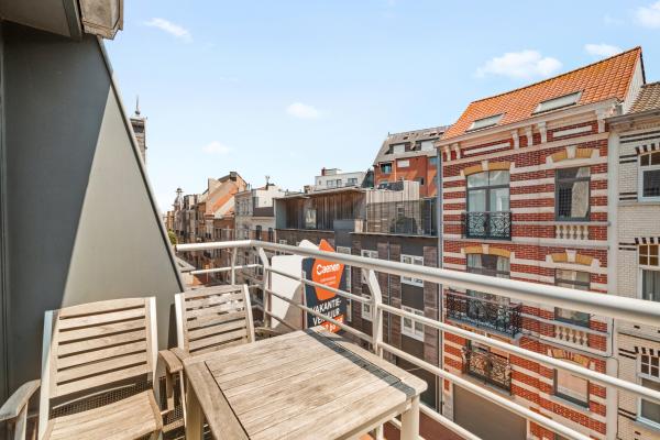 In het centrum: stijlvol 6-persoons appartement in Blankenberge - thumbnail 1