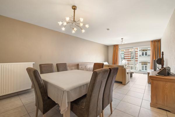 In het centrum: stijlvol 6-persoons appartement in Blankenberge - thumbnail 3