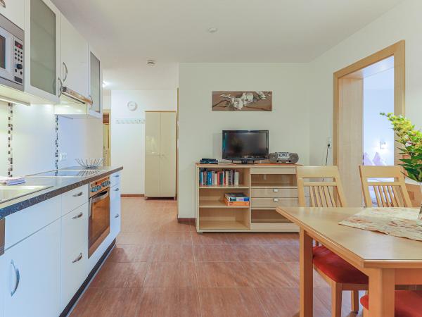 Villa photo 3
