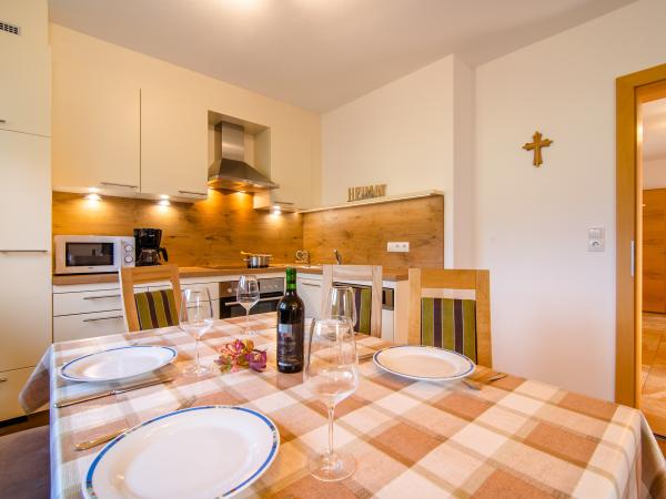 Villa photo 3